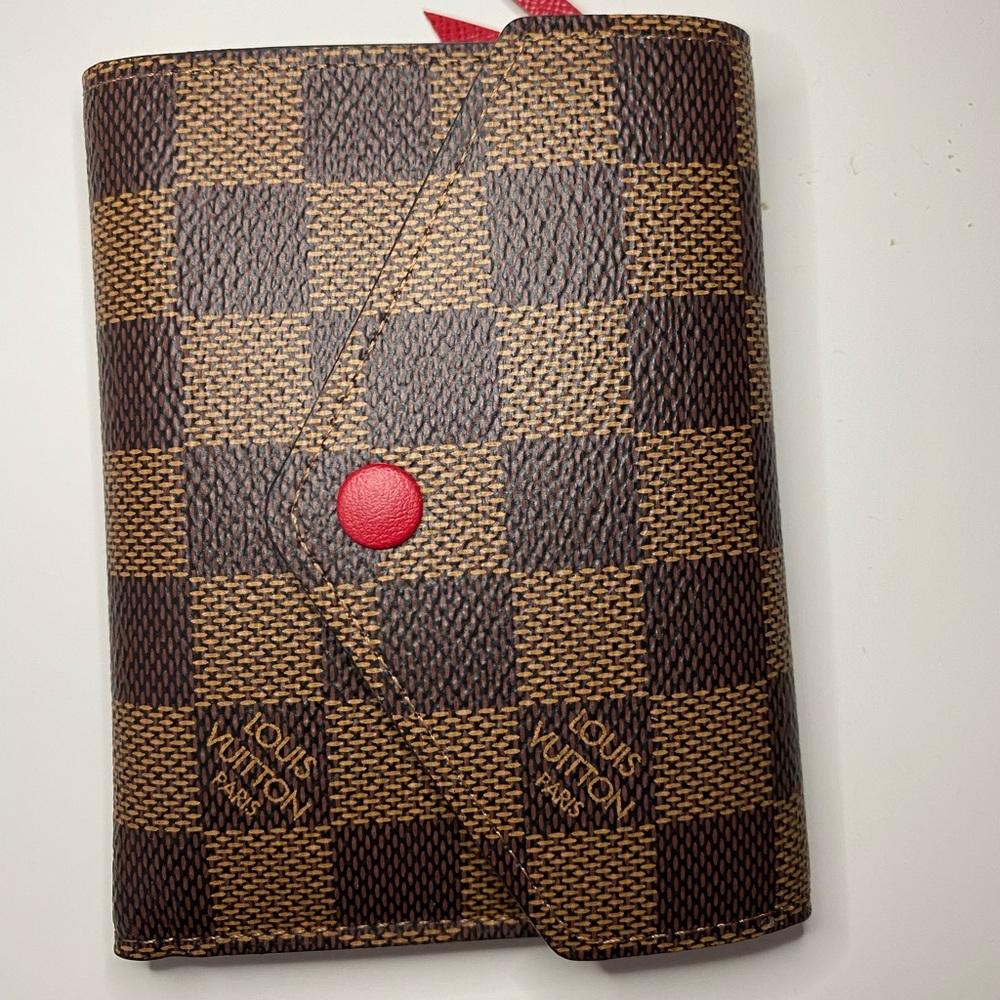 Louis Vuitton Victorine